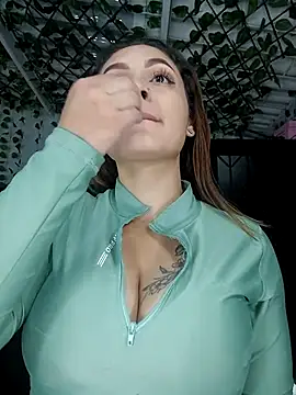 Emiily W online show from 03.21.25