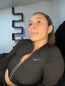 Emiily W online show from 03.04.26