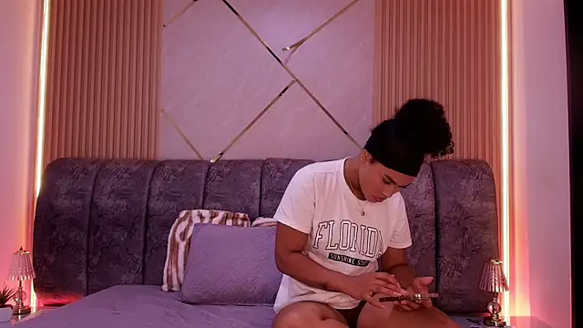 naia blessed online show from 04.12.26