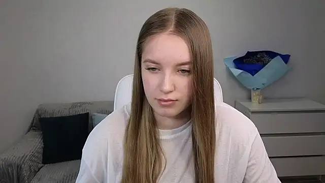 Snapshot of EvaMaddison chatting on 01.15.25 EvaMaddison online show from 01.15.25