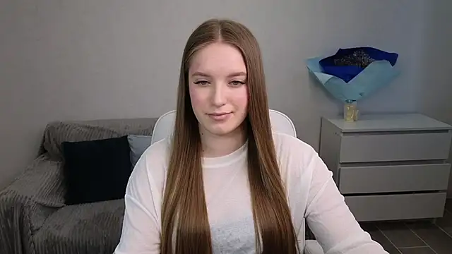 Snapshot of EvaMaddison chatting on 02.27.25 EvaMaddison online show from 02.27.25