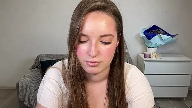 Snapshot of EvaMaddison chatting on 02.05.26 EvaMaddison online show from 02.05.26