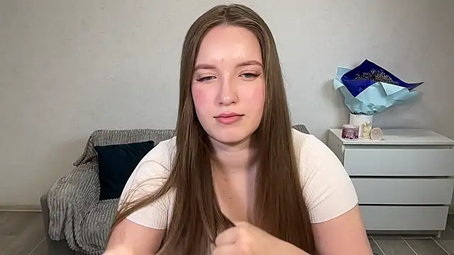 Snapshot of EvaMaddison chatting on 02.08.26 EvaMaddison online show from 02.08.26