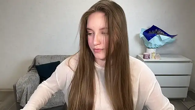 Snapshot of EvaMaddison chatting on 02.10.26 EvaMaddison online show from 02.10.26