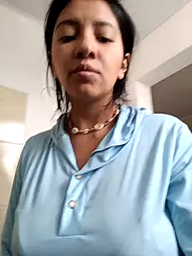 Snapshot of _AmyPresley_ chatting on 08.04.26 AmyPresley online show from 08.04.26