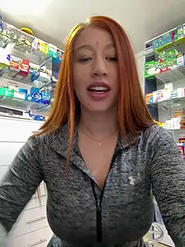 Snapshot of roouse chatting on 01.10.25 roouse online show from 01.10.25