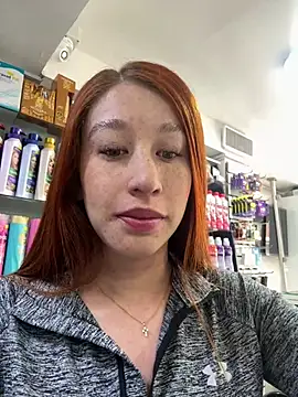 Snapshot of roouse chatting on 01.24.25 roouse online show from 01.24.25