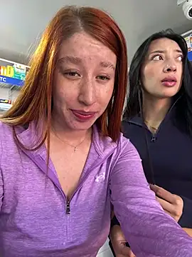 Snapshot of roouse chatting on 01.26.25 roouse online show from 01.26.25