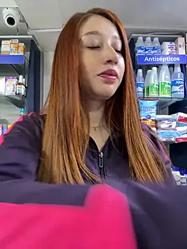 Snapshot of roouse chatting on 02.22.25 roouse online show from 02.22.25