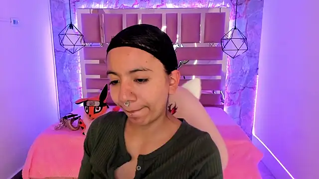 Nami usagi online show from 01.17.25