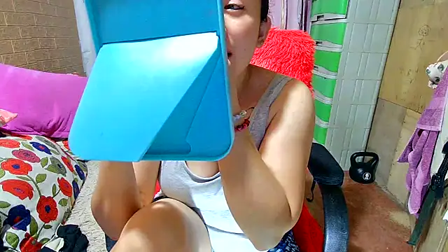 M e c e l online show from 03.19.25