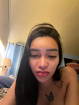 Snapshot of _caroline69 chatting on 11.21.25 caroline69 online show from 11.21.25