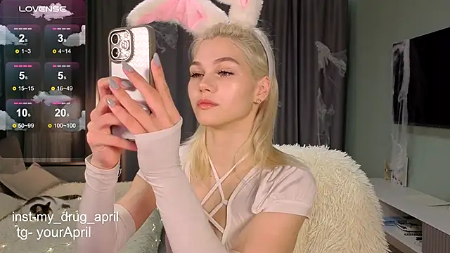 Snapshot of MyApril chatting on 10.31.25 MyApril online show from 10.31.25