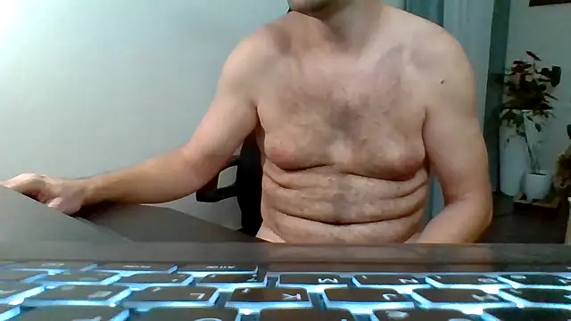 Horney boy86 online show from 10.08.25