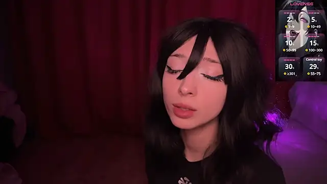 Handsomepure online show from 02.04.25