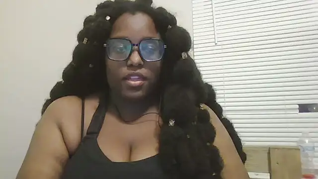 MissCC99 online show from 11.30.25