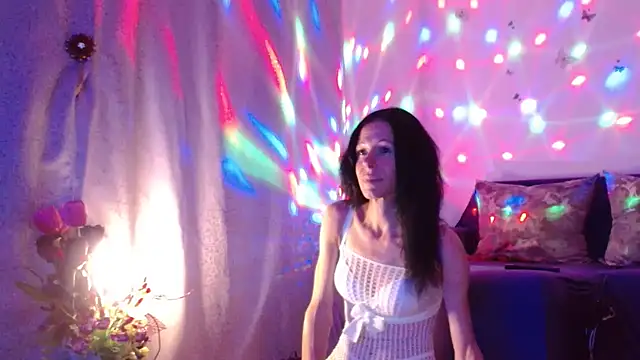 ElysaSun online show from 09.13.25