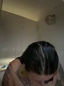 evacheers online show from 10.23.25