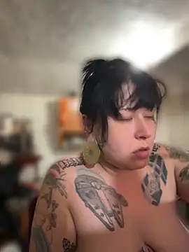 evacheers online show from 04.18.26