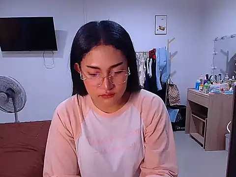 Snapshot of plysaithailand chatting on 02.21.26 plysaithailand online show from 02.21.26