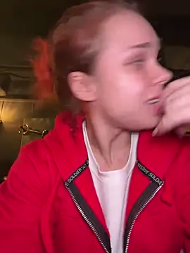 Snapshot of PennyPrincess chatting on 12.06.24 PennyPrincess online show from 12.06.24