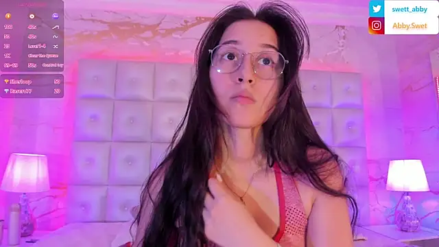 Snapshot of Abby_Sweet1_ chatting on 02.10.25 Abby Sweet1 online show from 02.10.25