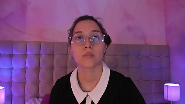 Snapshot of Abby_Sweet1_ chatting on 10.04.25 Abby Sweet1 online show from 10.04.25