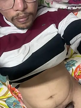 Snapshot of boobstherapist chatting on 02.11.25 boobstherapist online show from 02.11.25