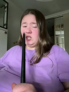 remirann  online show from 01.04.25