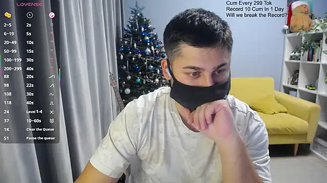 Snapshot of Tomguys chatting on 01.18.26 Tomguys online show from 01.18.26