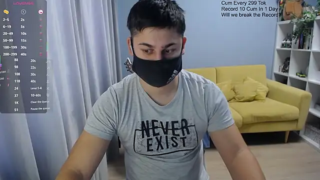 Snapshot of Tomguys chatting on 02.04.26 Tomguys online show from 02.04.26