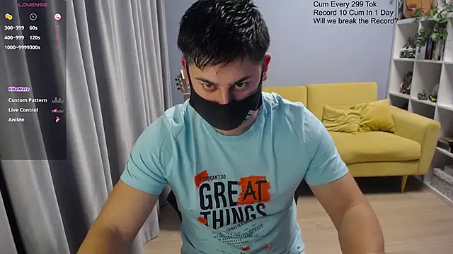 Snapshot of Tomguys chatting on 02.09.26 Tomguys online show from 02.09.26