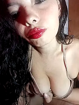 Snapshot of Melanymartinez105 chatting on 03.29.26 Melanymartinez105 online show from 03.29.26