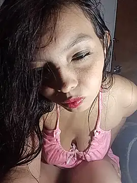 Snapshot of Melanymartinez105 chatting on 05.16.26 Melanymartinez105 online show from 05.16.26