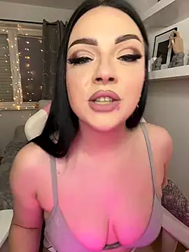 na dolli online show from 02.05.25