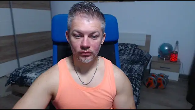 RobbyShawz online show from 11.05.25