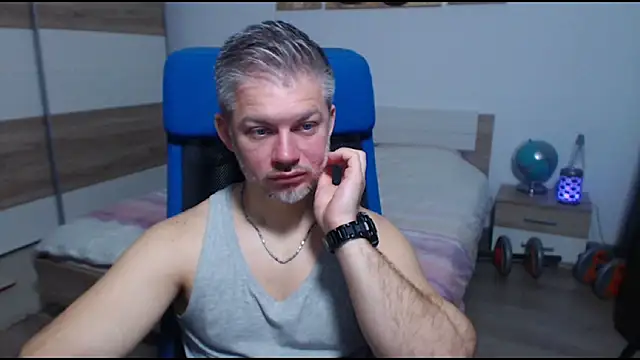 RobbyShawz online show from 11.14.25