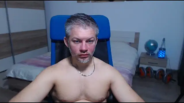 RobbyShawz online show from 11.24.25