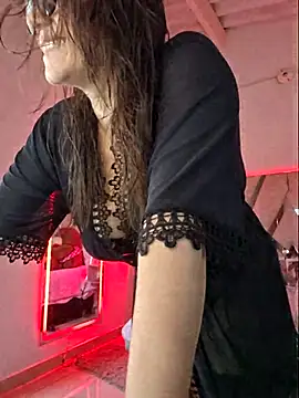 Snapshot of MariaPau_83 chatting on 02.21.26 MariaPau 83 online show from 02.21.26