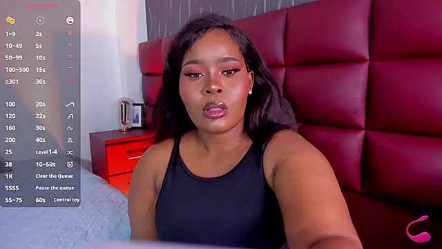 Rianamanson online show from 10.04.25