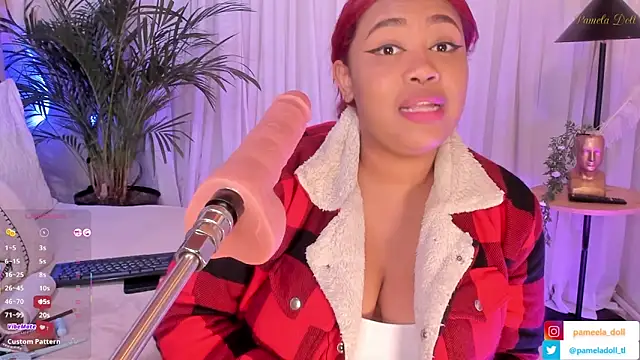 Snapshot of pamela_doll3 chatting on 02.11.25 pamela doll3 online show from 02.11.25