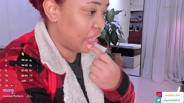 Snapshot of pamela_doll3 chatting on 03.09.25 pamela doll3 online show from 03.09.25
