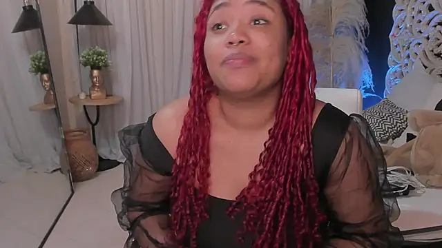 Snapshot of pamela_doll3 chatting on 09.16.25 pamela doll3 online show from 09.16.25