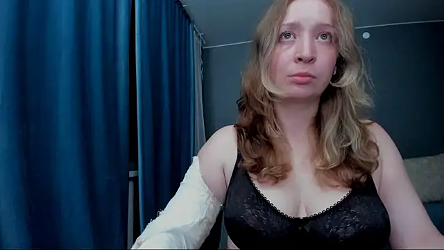 Eva Rikchter online show from 07.12.26