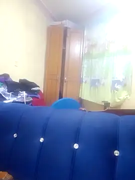 Snapshot of sexpetite chatting on 12.01.25 sexpetite online show from 12.01.25