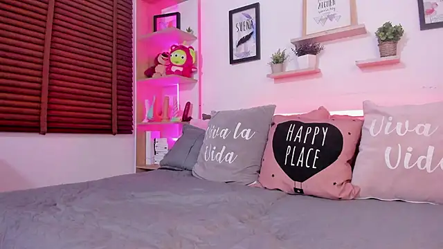 Nata Villalobos online show from 02.08.26