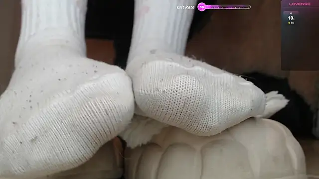 Snapshot of Gabi_morales chatting on 10.04.25 Gabi morales online show from 10.04.25