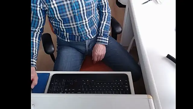 dutchpornking online show from 02.25.25