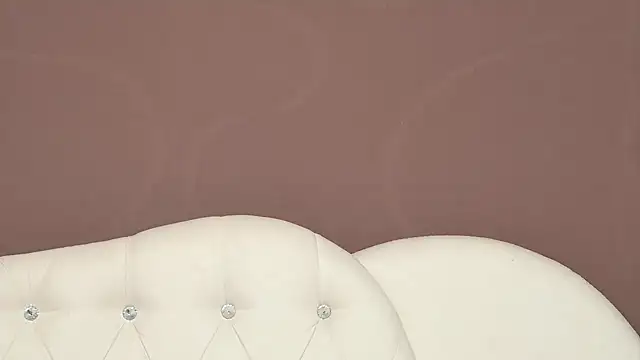 BustyMadison online show from 01.22.25