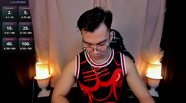 000batman000 online show from 02.04.25